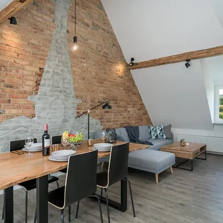 Lofts - Stilvolles Loft Im Gruenen Mit Balkon Nahe Vw-werk Kassel