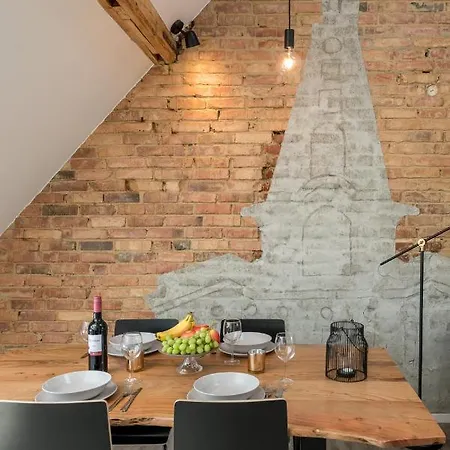 Lofts - Stilvolles Loft Im Gruenen Mit Balkon Nahe Vw-werk *