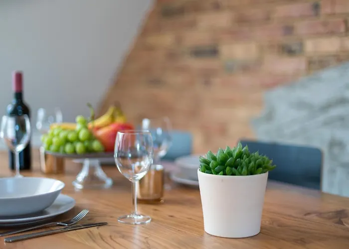Appartement Lofts - Stilvolles Loft Im Gruenen Mit Balkon Nahe Vw-werk *